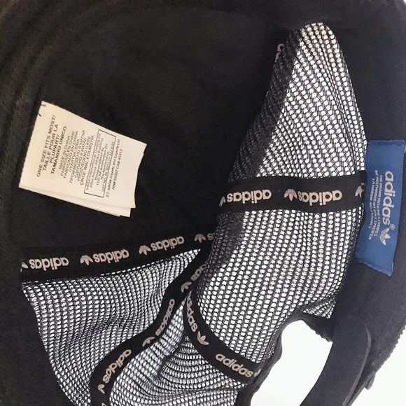 Adidas cheetah print snapback hat - Picture 2 of 4